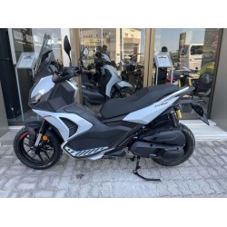 Aprilia SR GT 400 HPE 2026